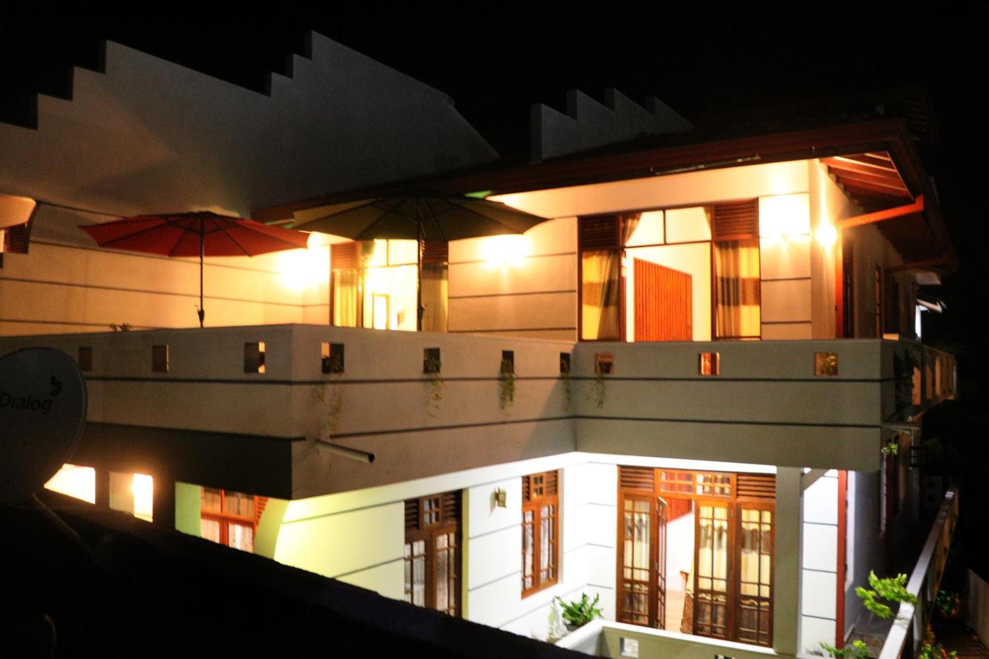 Villa L 24 Dikwella Exteriér fotografie
